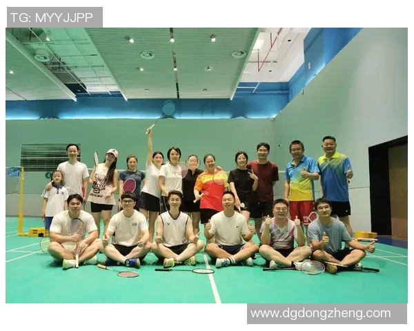 杭州羽毛球队在世锦赛上的拼搏历程与荣耀时刻分享