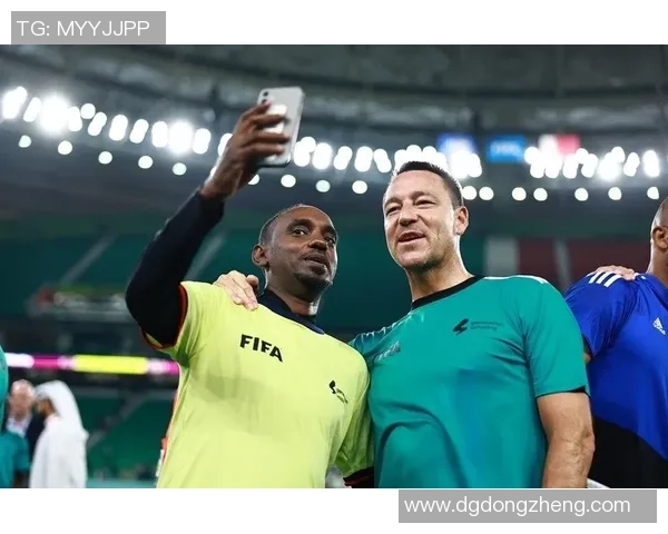 足球明星们送上新年祝福图片展现团结与希望的美好时刻